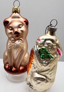 lot 117 image: Vintage Glass Christmas Ornaments - Kitten and Bunny - West Germany