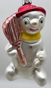 lot 151 image: RADKO Blown Glass Christmas Ornament - Sloopy Snowman