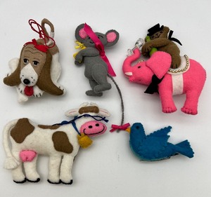 lot 172 image: Plush Christmas Ornaments - Animals