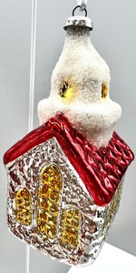 lot 136 image: Vintage Handblown Glass Ornaments including CHRISTBORN - German