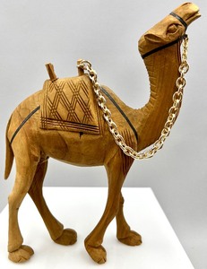 lot 142 image: Olive Wood Carved  HOLY LAND BETHLEHEM Camel Train