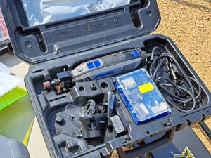 lot 42 image: Dremel 316 Multitool 4300 with Accessories and Plastic Carry Case