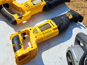 lot 63 image: DeWalt Variable Speed 18V Reciprocating Saw DW938