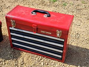 lot 88 image: Craftsman 20-12 Metal Tool Box with Hand Tools