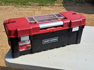 lot 89 image: Craftsman 26 Plastic Power Latch Tool Box 921113 with Hand Tools