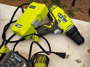 lot 100 image: Ryobi 38 Drill D48C with Drill Bit Set