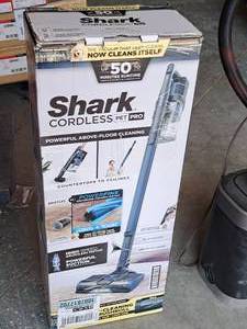 lot 221 image: Shark Pet Pro Cordless Vacuum (in box)