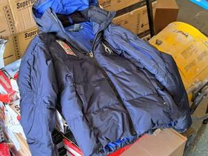 lot 260 image: Ralph Lauren Polo Small PRL67 USA Downhill Alpine Ski Hooded Winter Coat