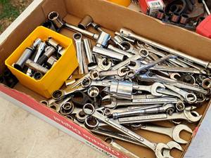 lot 154 image: Hand Tools - Various Combinations Wrenches, Sockets and Extensions