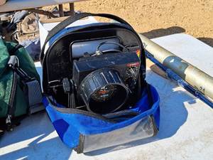 lot 284 image: Vexilar Fish Finder FL-18
