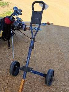 lot 194 image: Golf Bag Cart