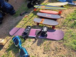 lot 203 image: Sims Dual 147 57 Snowboard