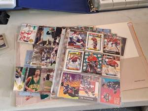 lot 215 image: Lot of  Hockey, Baseball, Basketball, Football Collectors Cards