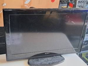 lot 310 image: Apex Digital 32 LCD TV LD3288T
