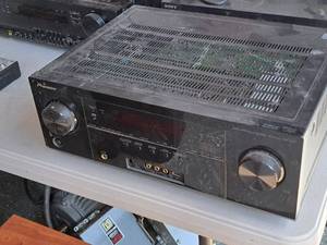 lot 327 image: Pioneer 550W AudioVideo Multi-Channel Receiver VSX-1021-K