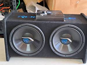 lot 336 image: Lot of (2) Rockville Speaker and Amplifier RVA600.1
