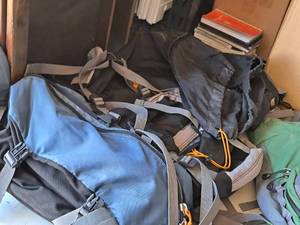 lot 297 image: Jansport Rockies 100 Ball Pack