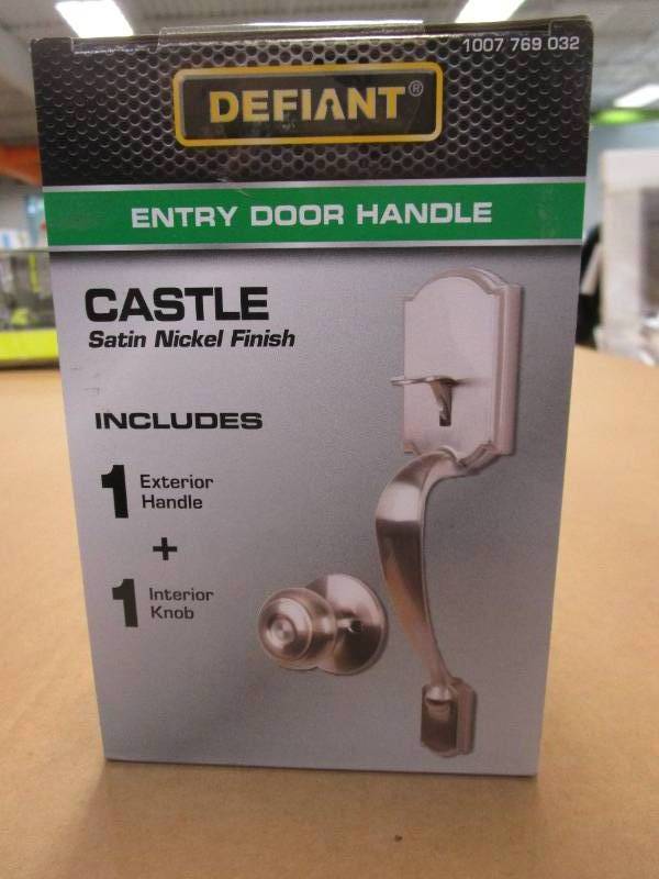 lot 537 image: Defiant Castle Satin Nickel Entrance Door Handleset with Hartford Interior Knob (NEW)