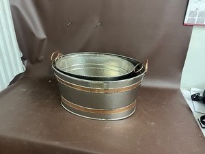METAL BINS