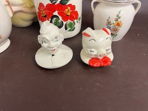 LOT OF  COOKIE JARS