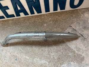 lot 31 image: Buick Eight Bumper