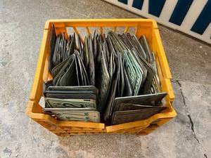 lot 39 image: Box of License Plates