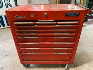 lot 50 image: Snap-On Tool Cabinet & Contents