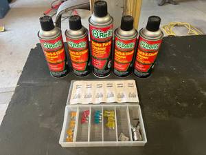 lot 58 image: Full Cans Carb Cleaner & Brake Cleaner, Auto Fuses