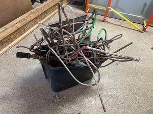 lot 108 image: Tote of Scrap Copper
