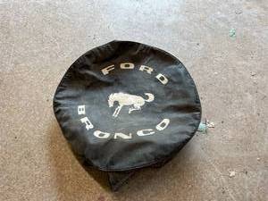 lot 112 image: Ford Bronco Tire Cover