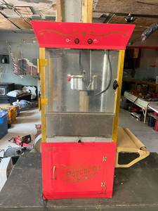 lot 129 image: Popcorn Machine