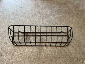 lot 137 image: 36 Long Heavy Duty Metal Hanging Basket