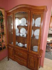 China hutch w contents