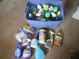 lot 20 image: Kitchen and Bathroom cleaners and s...