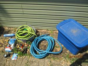 lot 49 image: RV garden style hoses, filters, spr...