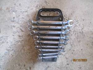 lot 65 image: 9 piece Craftsman SAE wrench set...