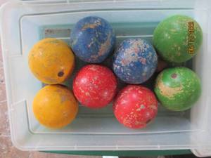 lot 72 image: Outdoor Bocce Ball set...