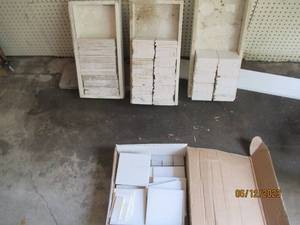 lot 84 image: Assorted size tile and backsplash...