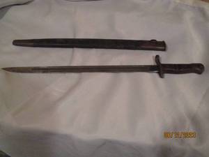 lot 126 image: Remington Pattern 1913 bayonet made...