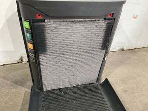 lot 70 image: Honeywell PowerPlus Black HEPA Air Purifier For Extra-Large Rooms