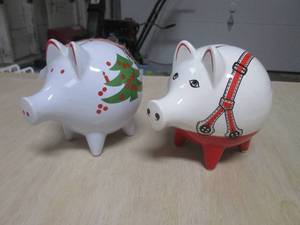 2 Vintage Piggy Banks with Key - Wa...