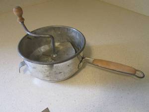 Vintage Ricer Metal with Wood Handl...