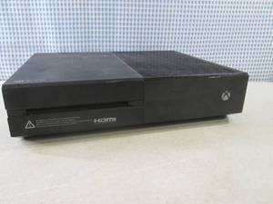 lot 71 image: (D-2) XBox One Console Model1540 -...