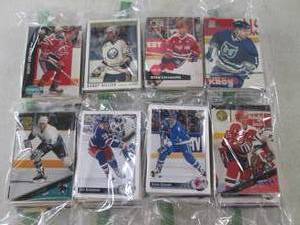 lot 96 image: (FS) 432 Assorted Hockey Cards - 8 ...