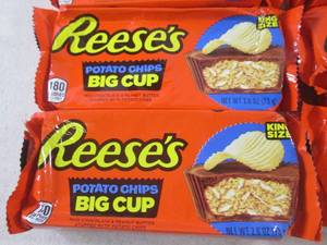 lot 99 image: (B-3) 18 King Size Reeses Potato Ch...