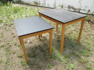 lot 133 image: (UE5) Pair of Nesting Tables - Tops...
