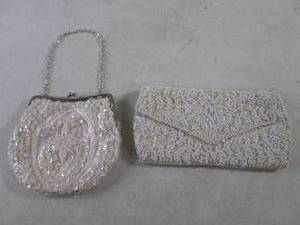 lot 223 image: (C-4) Vintage Art Deco Style Beaded...