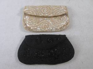 lot 225 image: (C-4) 2 Vintage Art Deco Style Bead...
