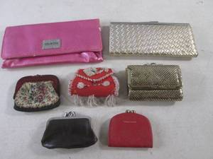 lot 238 image: (C-4) Vintage Wallets and Coin Purs...