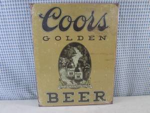 lot 270 image: (EC1) Coors Golden Beer Tin Sign - ...